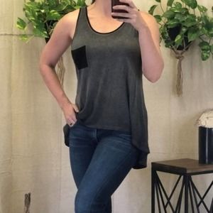 Michelle by comune Gray and black high low tank medium